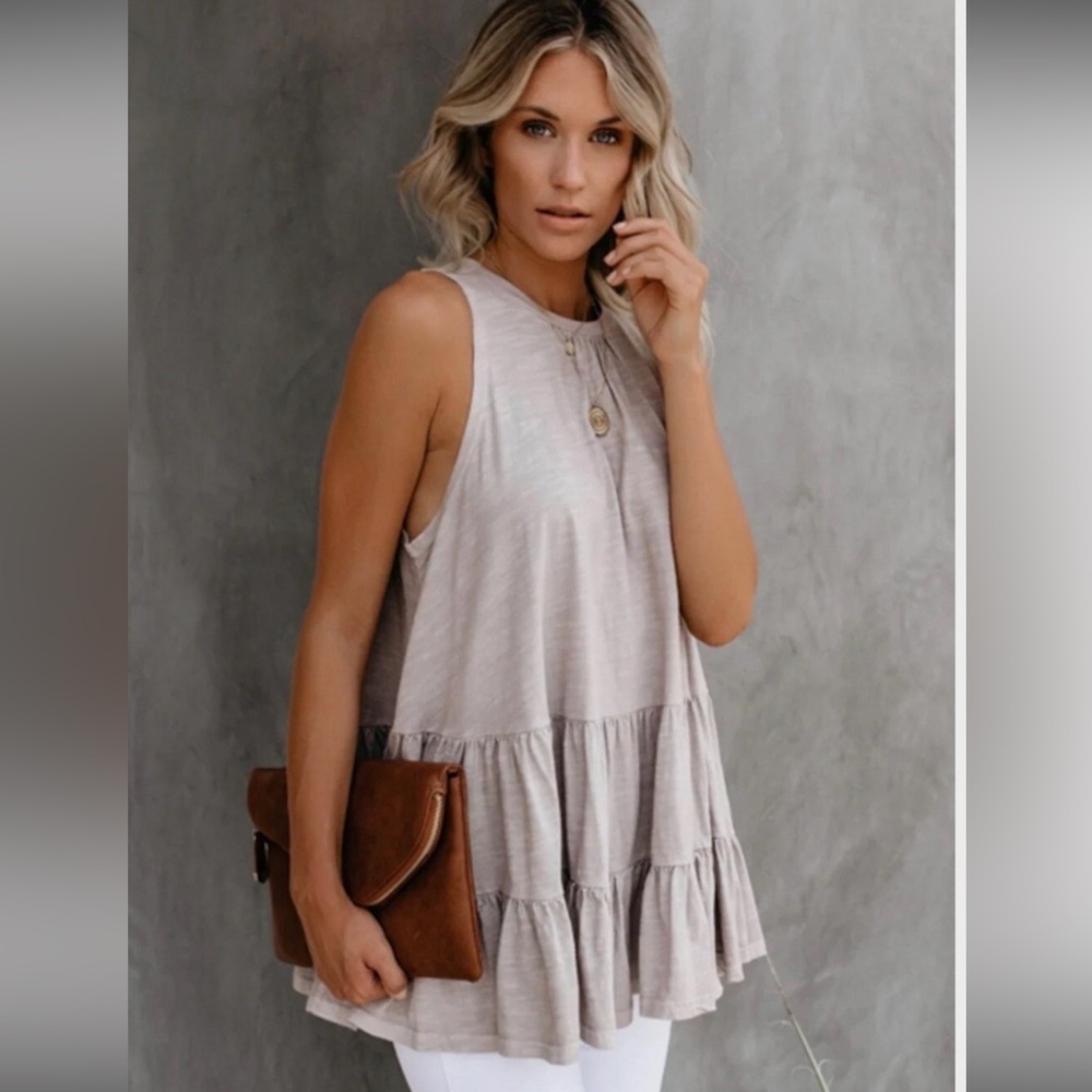 Anama Tie-back sleeveless tank